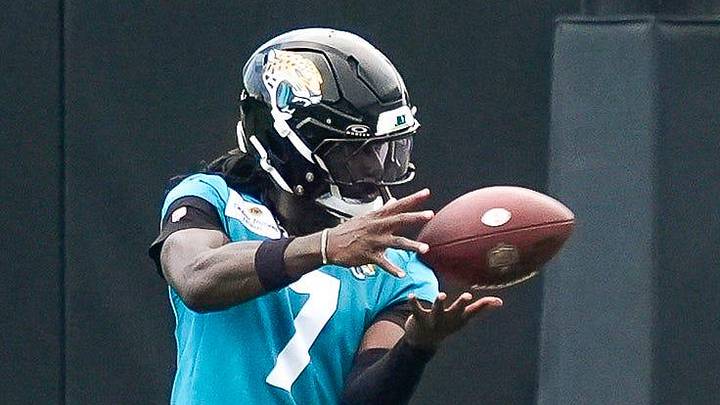 Jacksonville Jaguars wide receiver Brian Thomas Jr. (7) hauls in a pass during the second day of minicamp at the Miller Electric Center, Wednesday, June 10, 2026, in Jacksonville. Jacksonville Jaguars wide receiver Brian Thomas Jr. (7) hauls in a pass during the second day of minicamp at the Miller Electric Center, Wednesday, June 10, 2026, in Jacksonville.