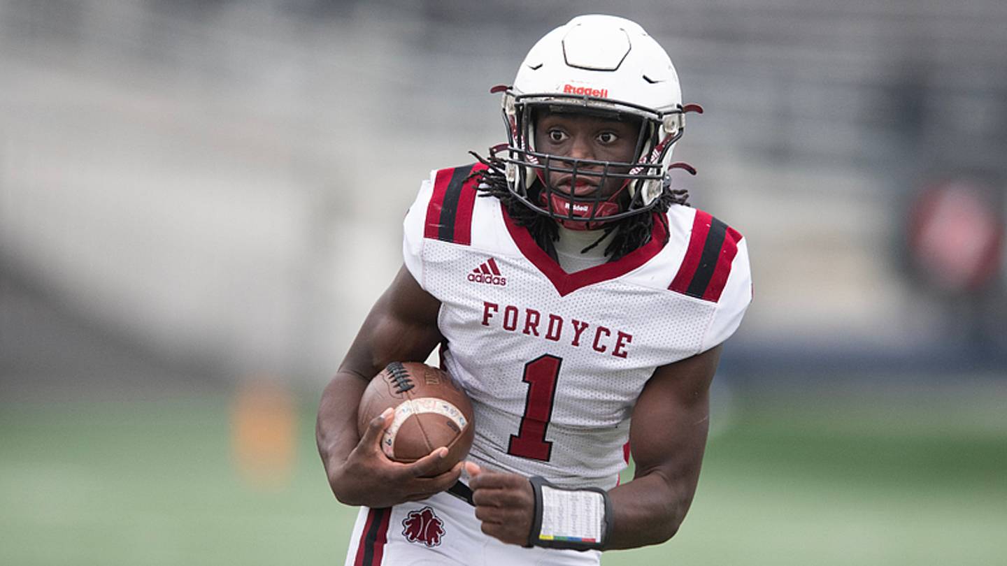 Vote: Who Was the Arkansas High School Football Player of the Week? (Sept. 7-12)