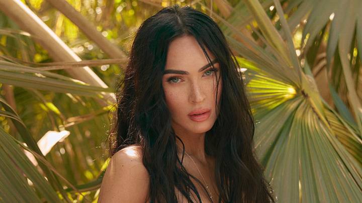 Megan Fox was photographed by Greg Swales in the Dominican Republic. Top: GCDS. Bottom: GCDS. Earrings: Jacquie Aiche. Body Chain: Jacquie Aiche. Rings: Jacquie Aiche. Megan Fox was photographed by Greg Swales in the Dominican Republic. Top: GCDS. Bottom: GCDS. Earrings: Jacquie Aiche. Body Chain: Jacquie Aiche. Rings: Jacquie Aiche.
