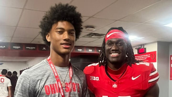 Mater Dei wide receiver Chris Henry Jr. poses with then-Ohio State wide receiver Marvin Harrison Jr.