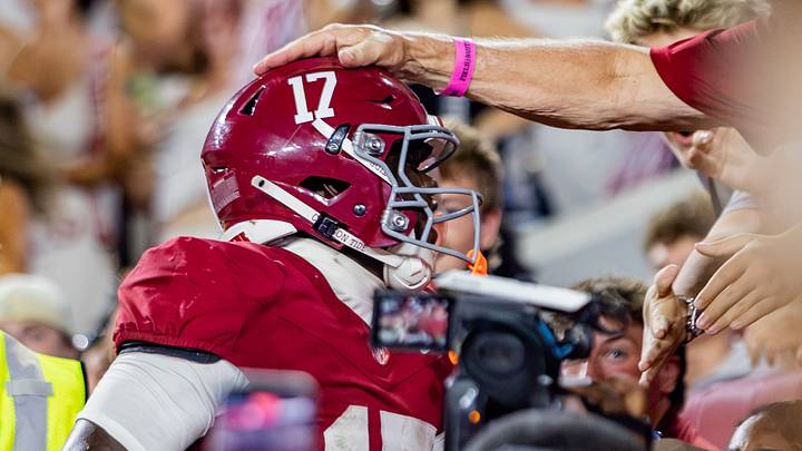 Alabama Running Back Trae'shawn Brown celebrates a touchdown in the second half of the game against FSU on Sept 19, 2026. Alabama Running Back Trae'shawn Brown celebrates a touchdown in the second half of the game against FSU on Sept 19, 2026.