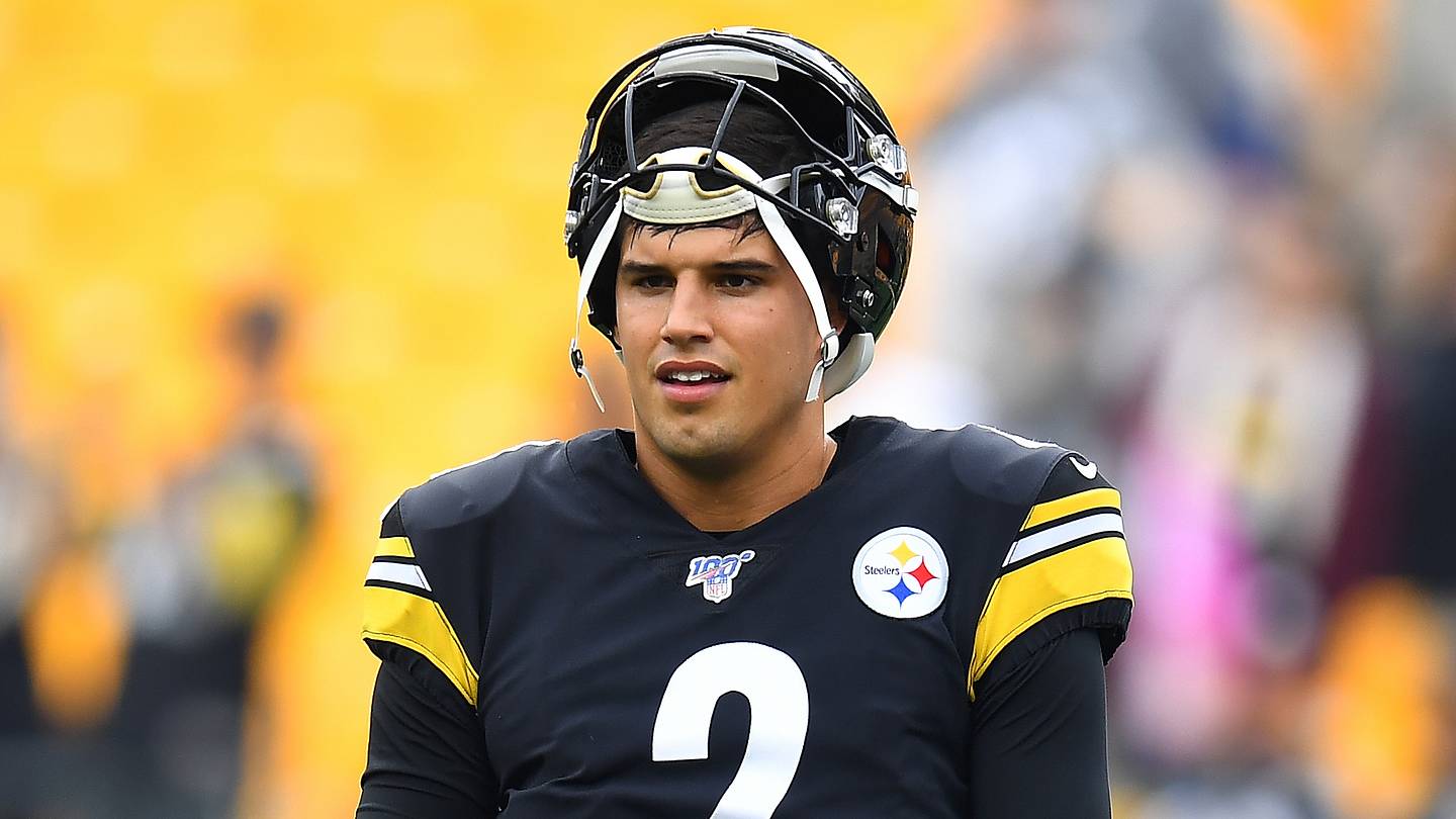 Steelers Eye Quarterback Changes Ahead of 2026 Draft