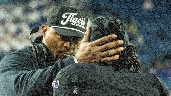 Tennessee State head coach Eddie George reacts to Tennessee State quarterback Draylen Ellis (1) after he scores a touchdown during the second half against Southeast Missouri State at Nissan Stadium in Nashville, Tenn., Saturday, Nov. 23, 2024.