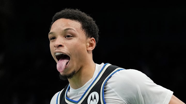 Chicago Bulls v Milwaukee Bucks