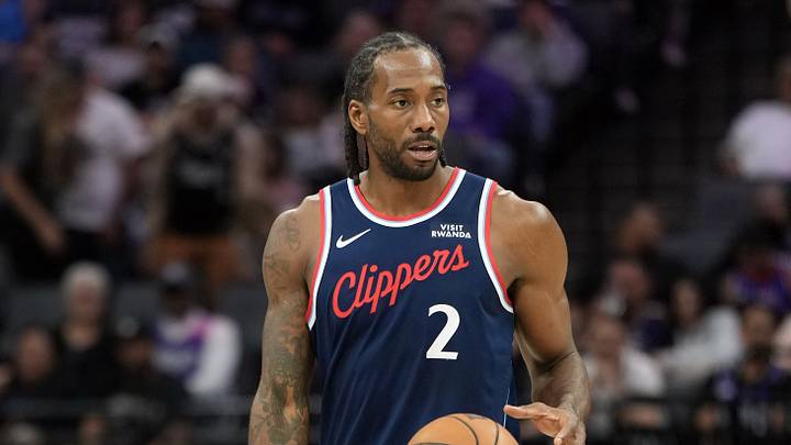 LA Clippers forward Kawhi Leonard (2) during the third quarter against the Sacramento Kings at Golden 1 Center. 