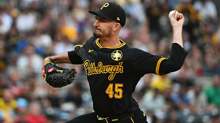 Arizona Diamondbacks v Pittsburgh Pirates
