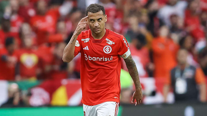 Alan Patrick é o maestro do time de Eduardo Coudet