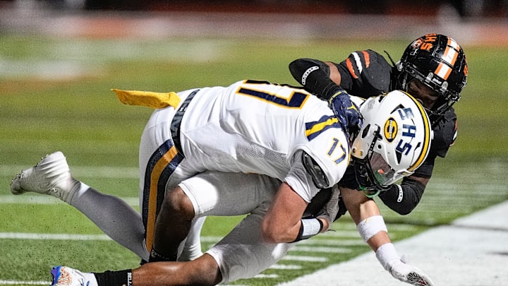 No. 7 Belleville takes on No. 8 Clarkston as the Michigan high school football season gets underway. No. 7 Belleville takes on No. 8 Clarkston as the Michigan high school football season gets underway.