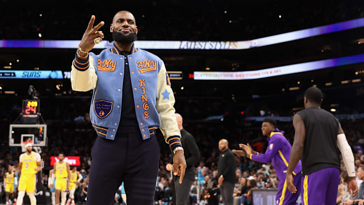 LeBron James ya tiene fecha de regreso