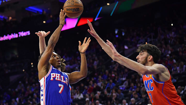 Apr 2, 2024; Philadelphia, Pennsylvania, USA; Philadelphia 76ers guard Kyle Lowry (7) passes the