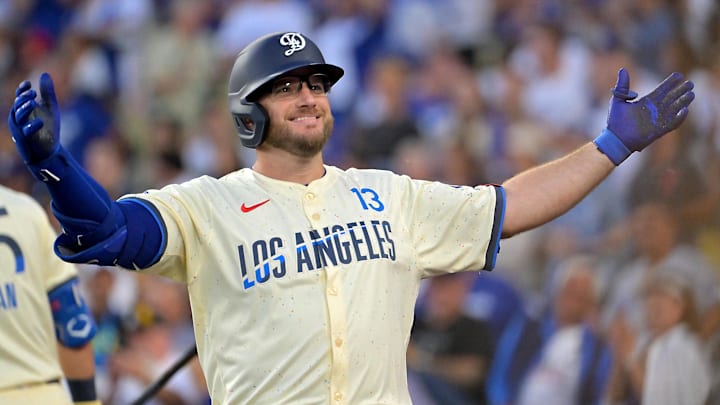 Los Angeles Dodgers third baseman Max Muncy expects to be ready to play in Game 1 of the Wild Card series vs. the Reds. 