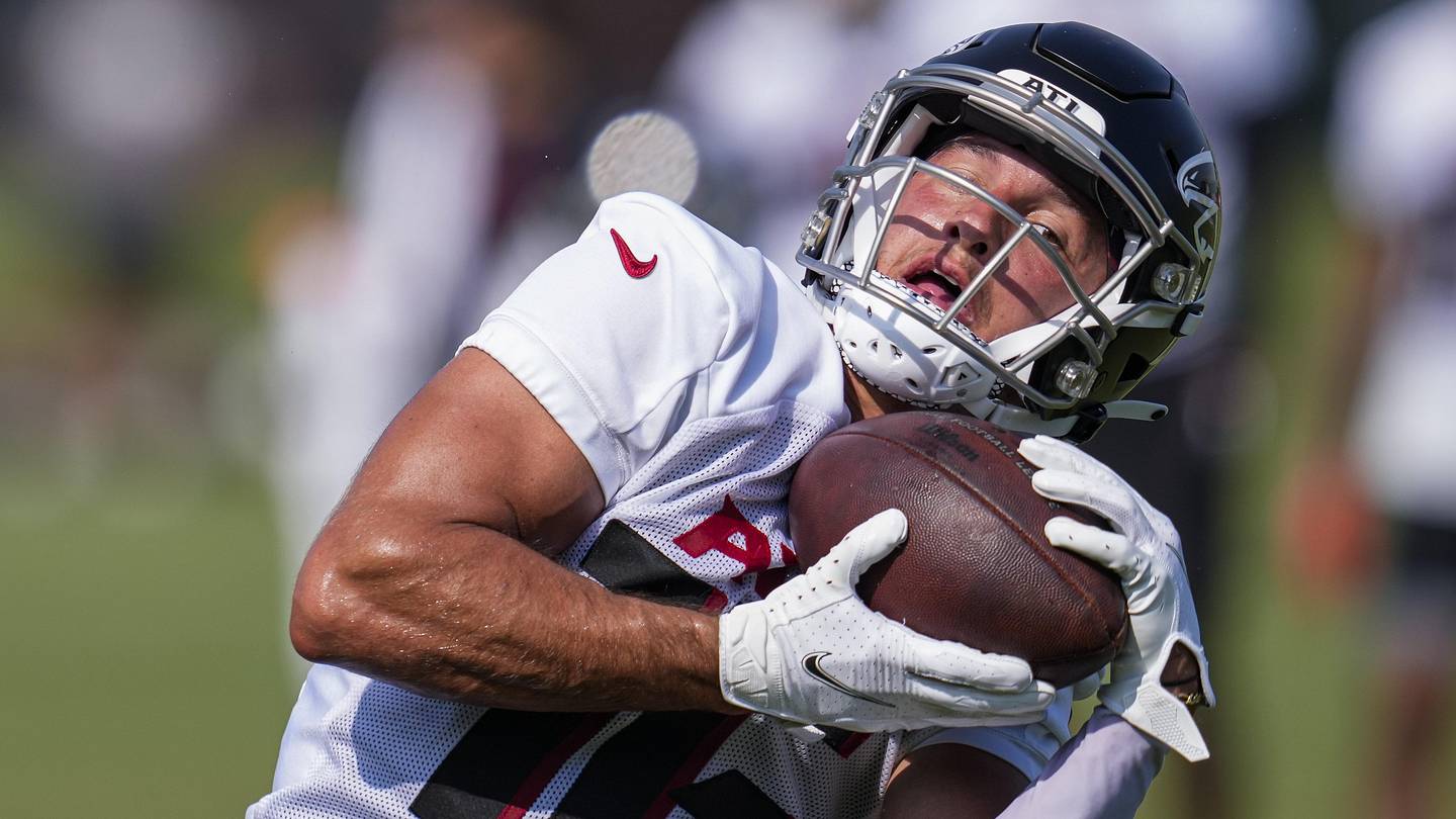 Bears' Interest in Scotty Miller Best Explained by Roster Inventory