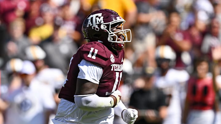 Texas A&M Aggies defensive lineman Nic Scourton 