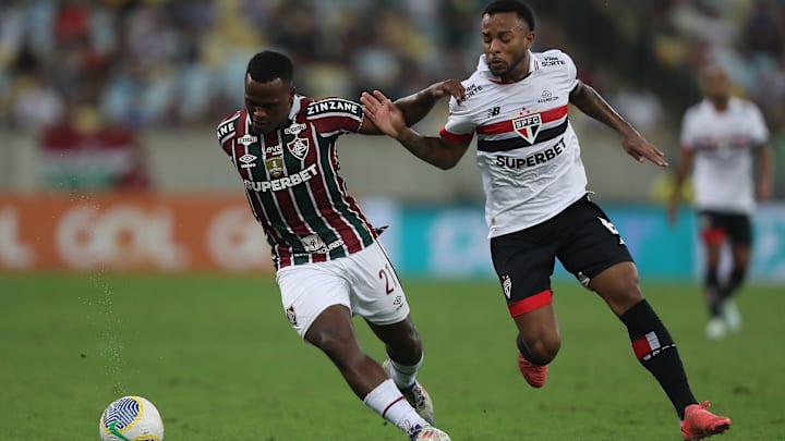 Partida terminou com vitória dos cariocas