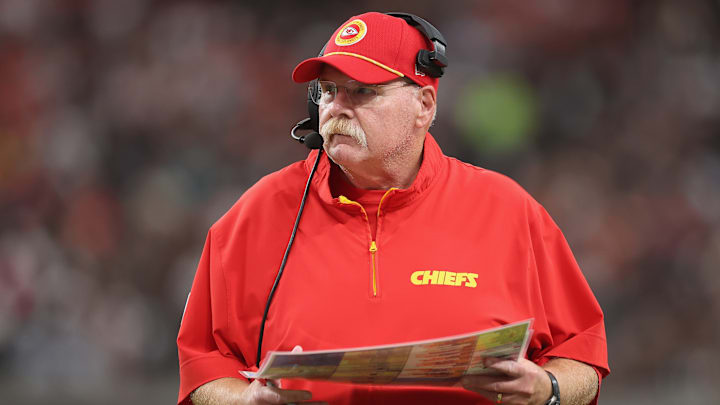 Kansas City Chiefs v Las Vegas Raiders
