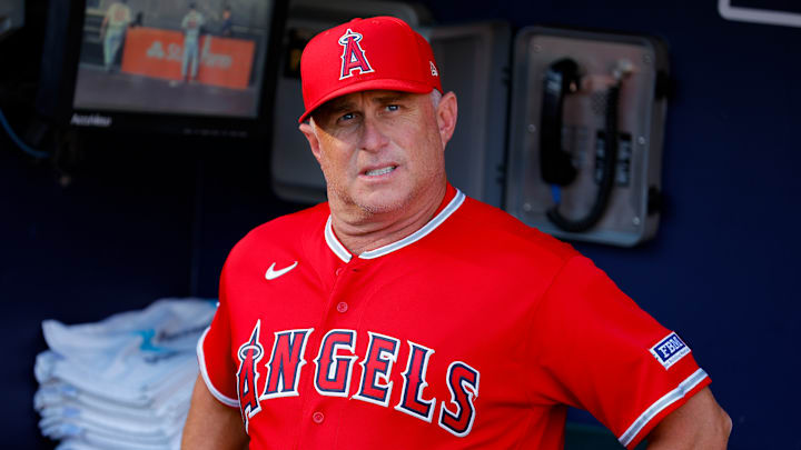 Phil Nevin no regresará como manager de los Angelinos 