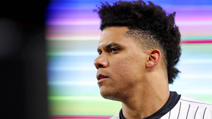 Oct 28, 2024; New York, New York, USA; New York Yankees outfielder Juan Soto (22) before playing against the Los Angeles Dodgers in game three of the 2024 MLB World Series at Yankee Stadium. Mandatory Credit: Brad Penner-Imagn Images Oct 28, 2024; New York, New York, USA; New York Yankees outfielder Juan Soto (22) before playing against the Los Angeles Dodgers in game three of the 2024 MLB World Series at Yankee Stadium. Mandatory Credit: Brad Penner-Imagn Images
