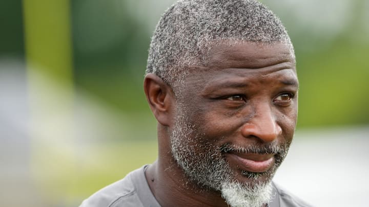 Defensive Coordinator Aaron Glenn. Defensive Coordinator Aaron Glenn.