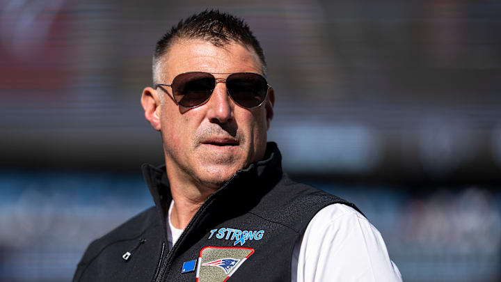 New England Patriots head coach Mike Vrabel New England Patriots head coach Mike Vrabel