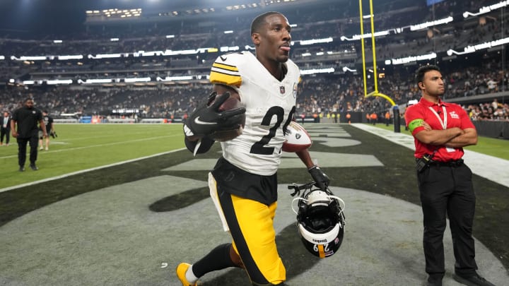 Sep 24, 2023; Paradise, Nevada, USA; Pittsburgh Steelers cornerback Levi Wallace (29) leaves the