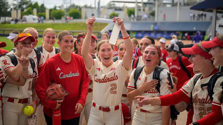 Madison Pickens has entered the transfer portal. Madison Pickens has entered the transfer portal.