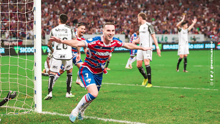 Leão levou a melhor sobre o Galo Leão levou a melhor sobre o Galo