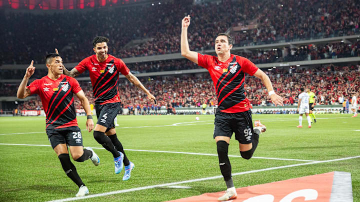 Pablo abriu o placar na Ligga Arena