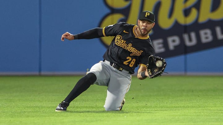 Apr 1, 2025; St. Petersburg, Florida, USA; Pittsburgh Pirates left fielder Tommy Pham (28) makes a sliding catch against the Tampa Bay Rays in the fourth inning at George M. Steinbrenner Field. Mandatory Credit: Nathan Ray Seebeck-Imagn Images Apr 1, 2025; St. Petersburg, Florida, USA; Pittsburgh Pirates left fielder Tommy Pham (28) makes a sliding catch against the Tampa Bay Rays in the fourth inning at George M. Steinbrenner Field. Mandatory Credit: Nathan Ray Seebeck-Imagn Images
