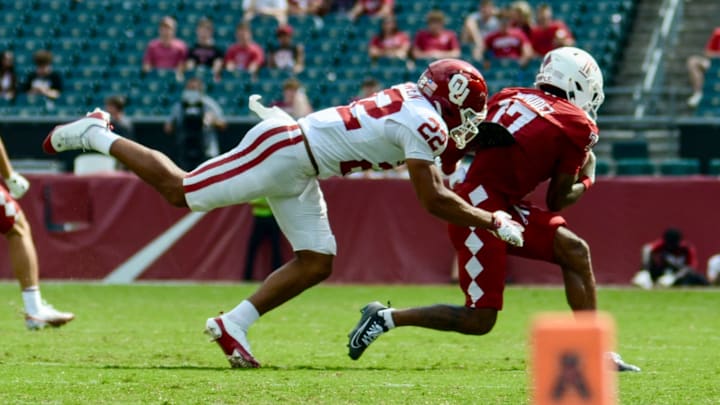 Oklahoma defensive back Peyton Bowen