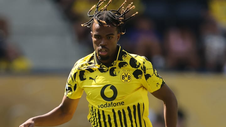 Carney Chukwuemeka hat sich dem BVB fest angeschlossen