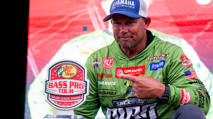 Bobby Lane Wins $150k: 19 Bass Total Weight 56-5 Bobby Lane Wins $150k: 19 Bass Total Weight 56-5