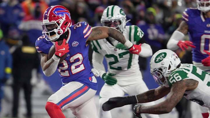 Buffalo Bills’ running back Ray Davis (22). Buffalo Bills’ running back Ray Davis (22).