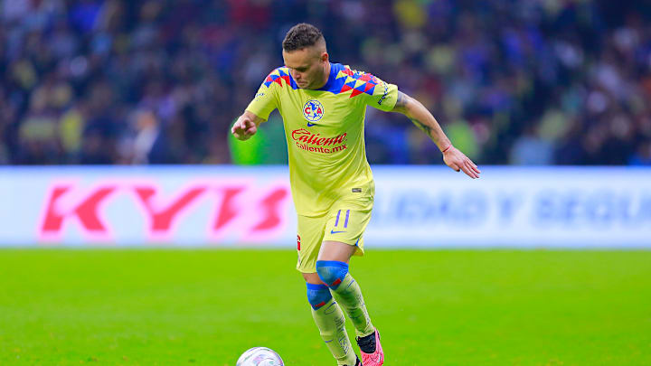 Jonathan Rodríguez ha sido vinculado con Cruz Azul