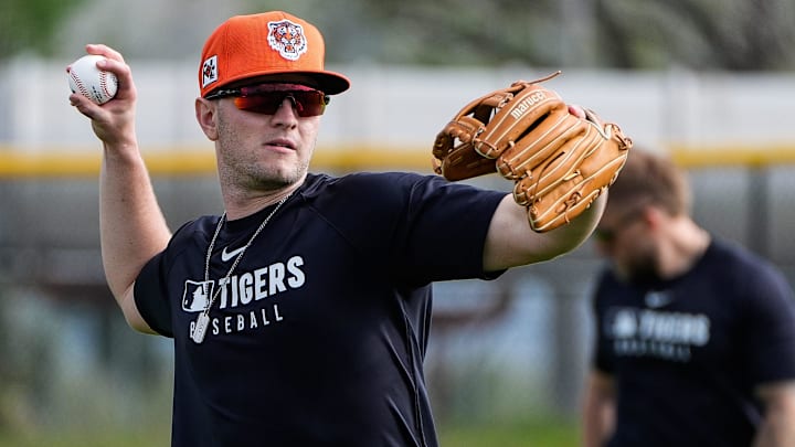 Detroit Tigers infielder Jace Jung throws during spring training at TigerTown in Lakeland, Fla. on Sunday, Feb. 16, 2025.