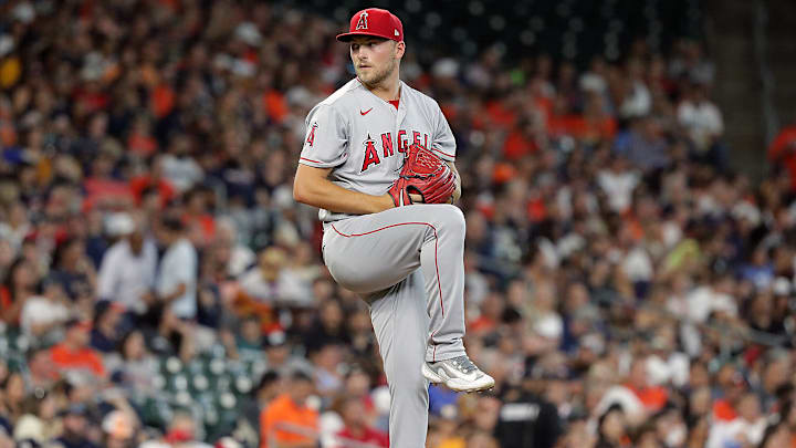 Los Angeles Angels v Houston Astros