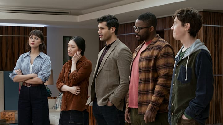 3 Body Problem. (L to R) Eiza González as Auggie Salazar, Jess Hong as Jin Cheng, Saamer Usmani as Raj Varma, Jovan Adepo as Saul Durand, Alex Sharp as Will Downing in episode 103 of 3 Body Problem. Cr. Ed Miller/Netflix © 2024