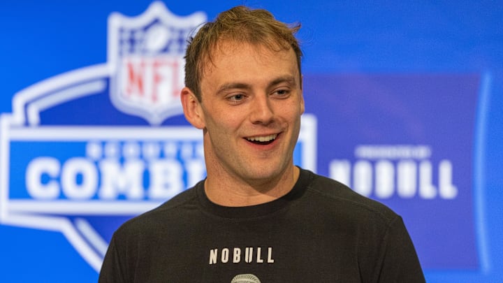 Feb 29, 2024; Indianapolis, IN, USA; Georgia tight end Brock Bowers (TE04) talks to the media during