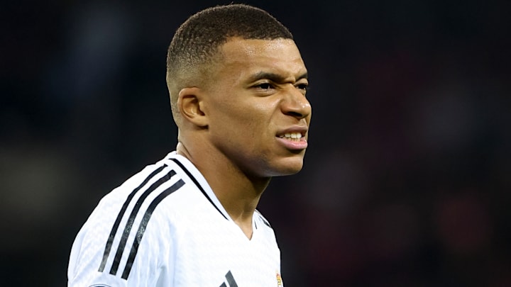 Kylian Mbappé avait déjà voulu sauter un rassemblement des Bleus. Kylian Mbappé avait déjà voulu sauter un rassemblement des Bleus.