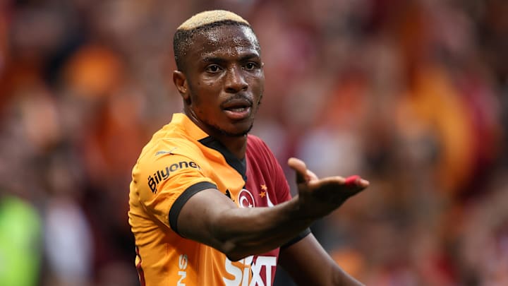 Victor Osimhen devrait rester à Galatsaray.