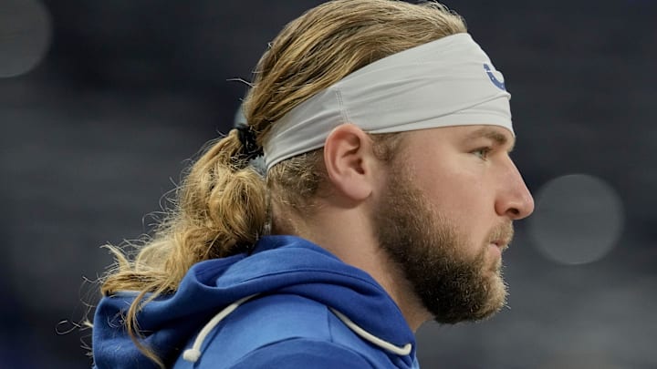 Indianapolis Colts tight end Tyler Warren (87) warms up Sunday, Nov. 30, 2025, before a game against the Houston Texans at Lucas Oil Stadium in Indianapolis. Indianapolis Colts tight end Tyler Warren (87) warms up Sunday, Nov. 30, 2025, before a game against the Houston Texans at Lucas Oil Stadium in Indianapolis.