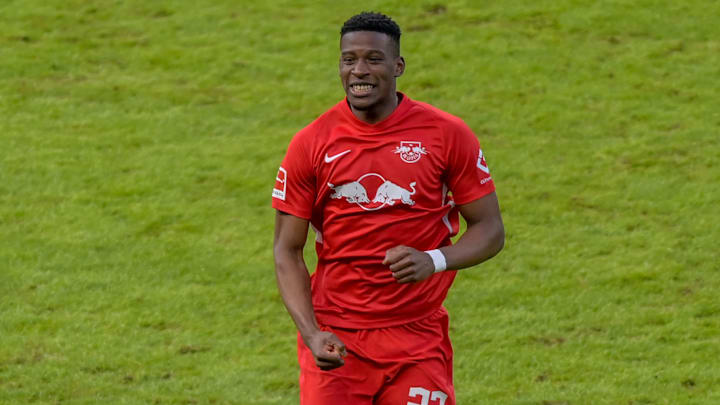 Nordi Mukiele s'est officiellement engagé avec le Paris Saint-Germain