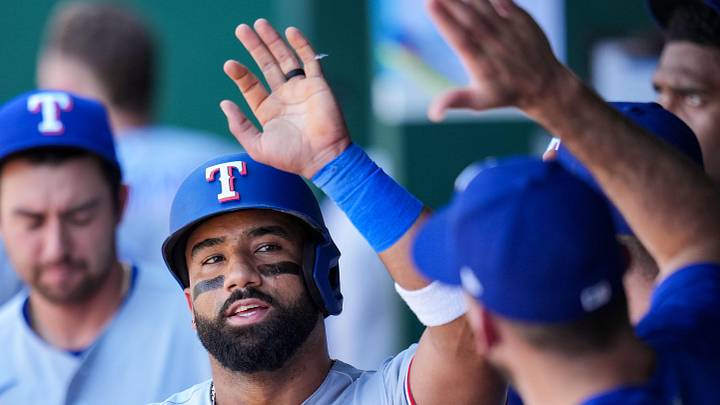 Texas Rangers right fielder Ezequiel Duran. Texas Rangers right fielder Ezequiel Duran.
