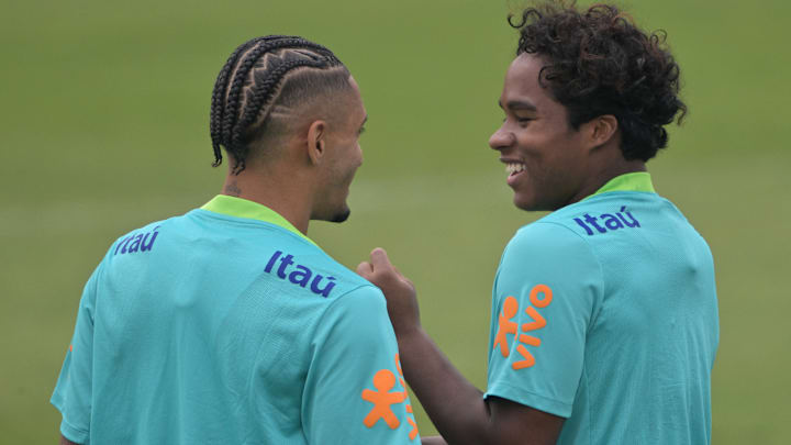Rivais no futebol espanhol, Raphinha e Endrick estão entre os convocados por Dorival Jr