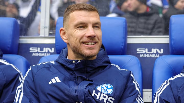Feiert Edin Dzeko am Wochenende sein Startelf-Debüt?