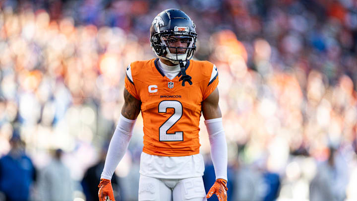 Indianapolis Colts v Denver Broncos