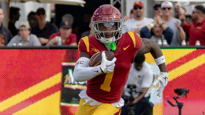 Notre Dame Fighting Irish  v University of Southern California