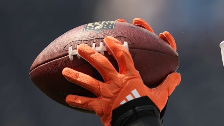 Miami Dolphins v Los Angeles Chargers