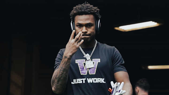 Khmori House is shown before the Apple Cup kickoff. Khmori House is shown before the Apple Cup kickoff.