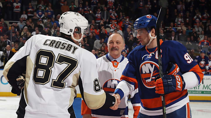 Pittsburgh Penguins v New York Islanders