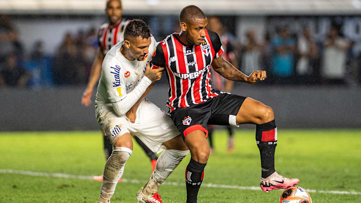 Santos e São Paulo se enfrentam neste domingo, 21